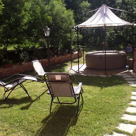 Apartamento La Casetta Rossa *