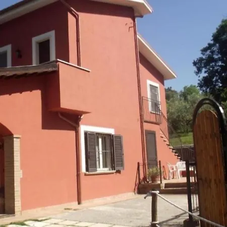 La Casetta Rossa Apartamento *